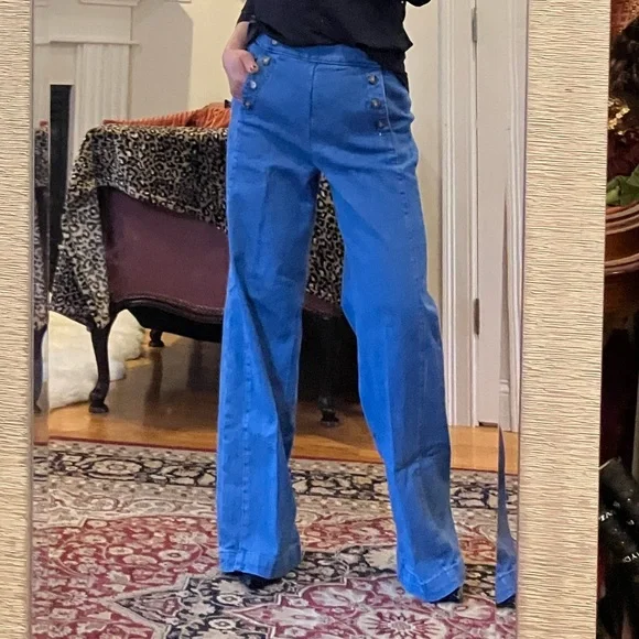 Old Navy Sailor-Style High Rise Blue Jeans - Picture 5 of 6